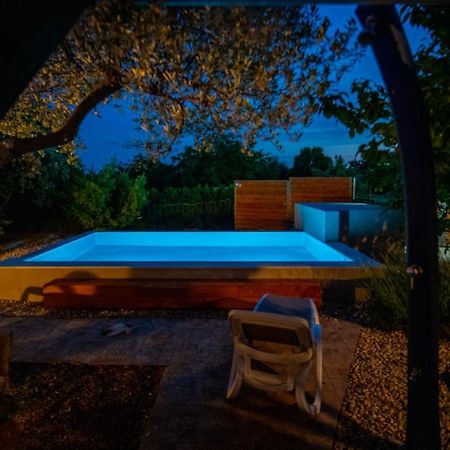 Holiday House Cvita บีโอกราดนาโมรู ภายนอก รูปภาพ