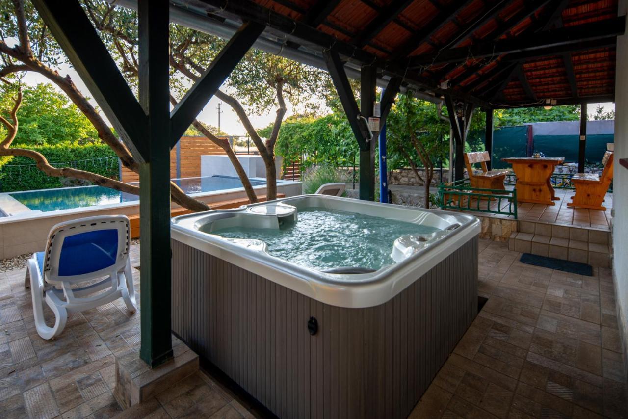 Holiday House Cvita บีโอกราดนาโมรู ภายนอก รูปภาพ